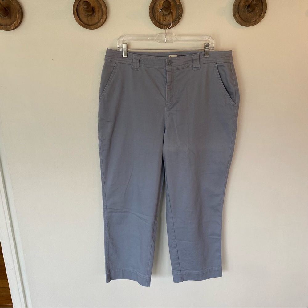 A new day high rise straight leg stretch chino pants size 14